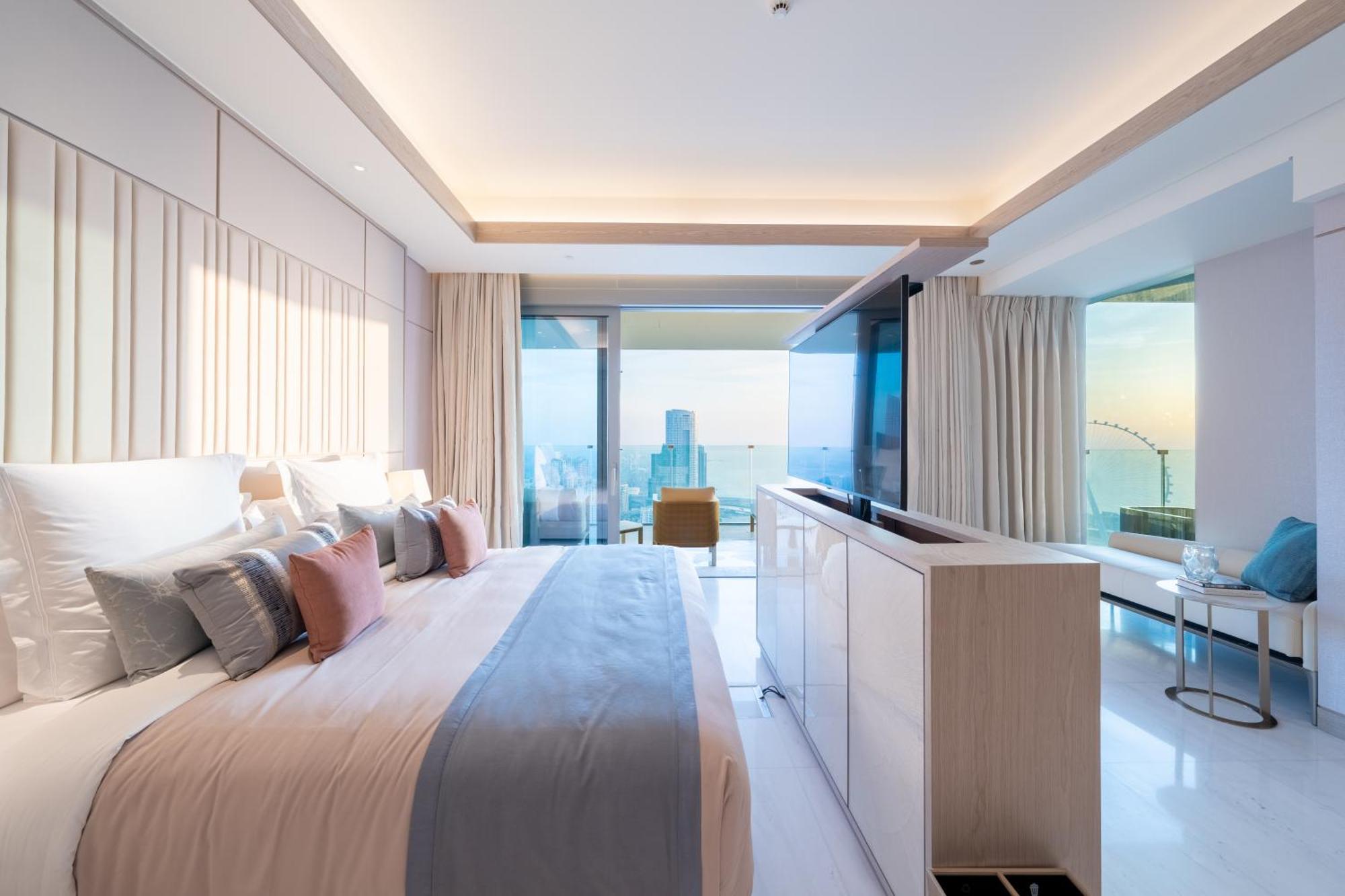 Five Luxe Hotel Dubai Exterior photo Deluxe Ocean View Room
