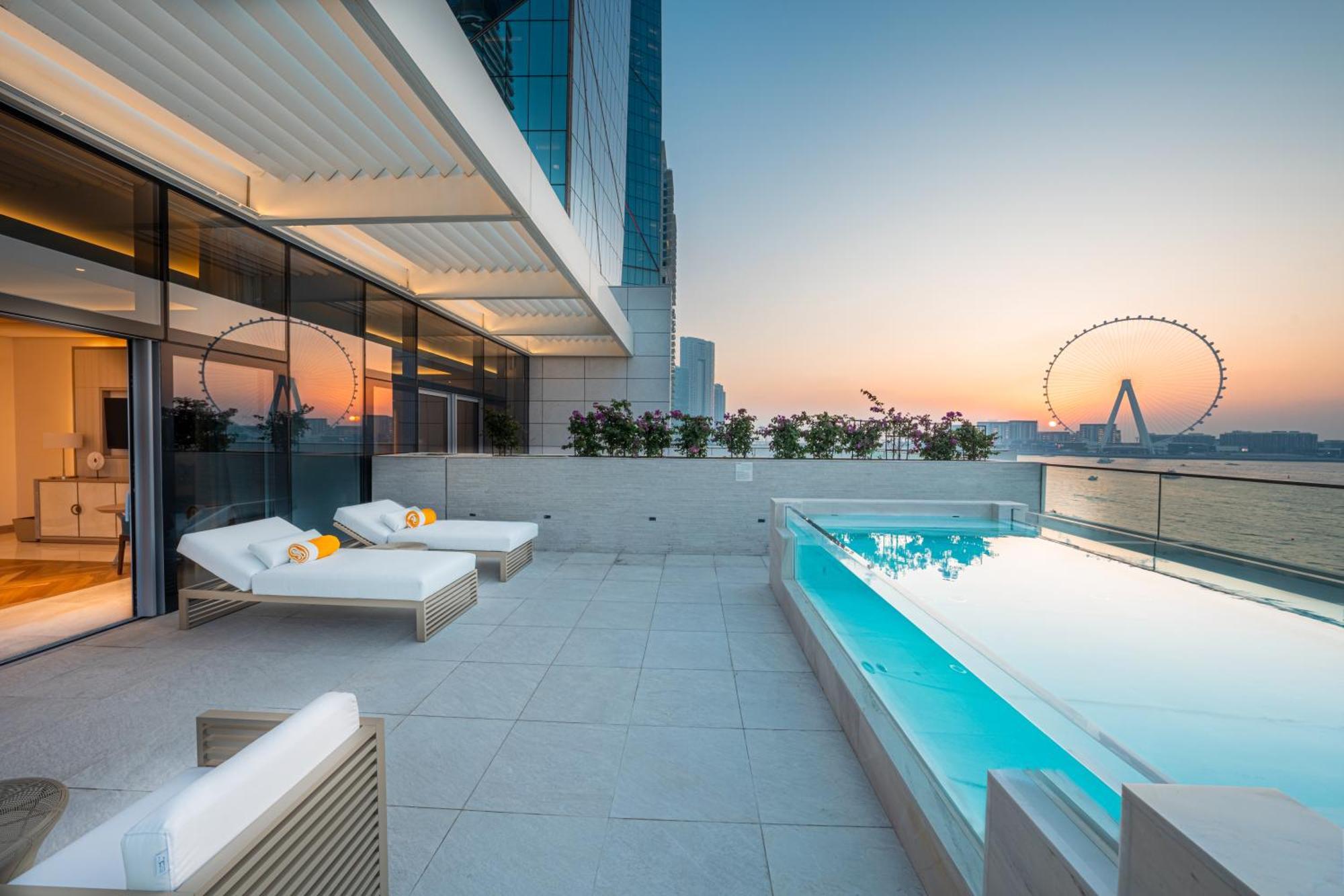 Five Luxe Hotel Dubai Exterior photo The Address Sky View