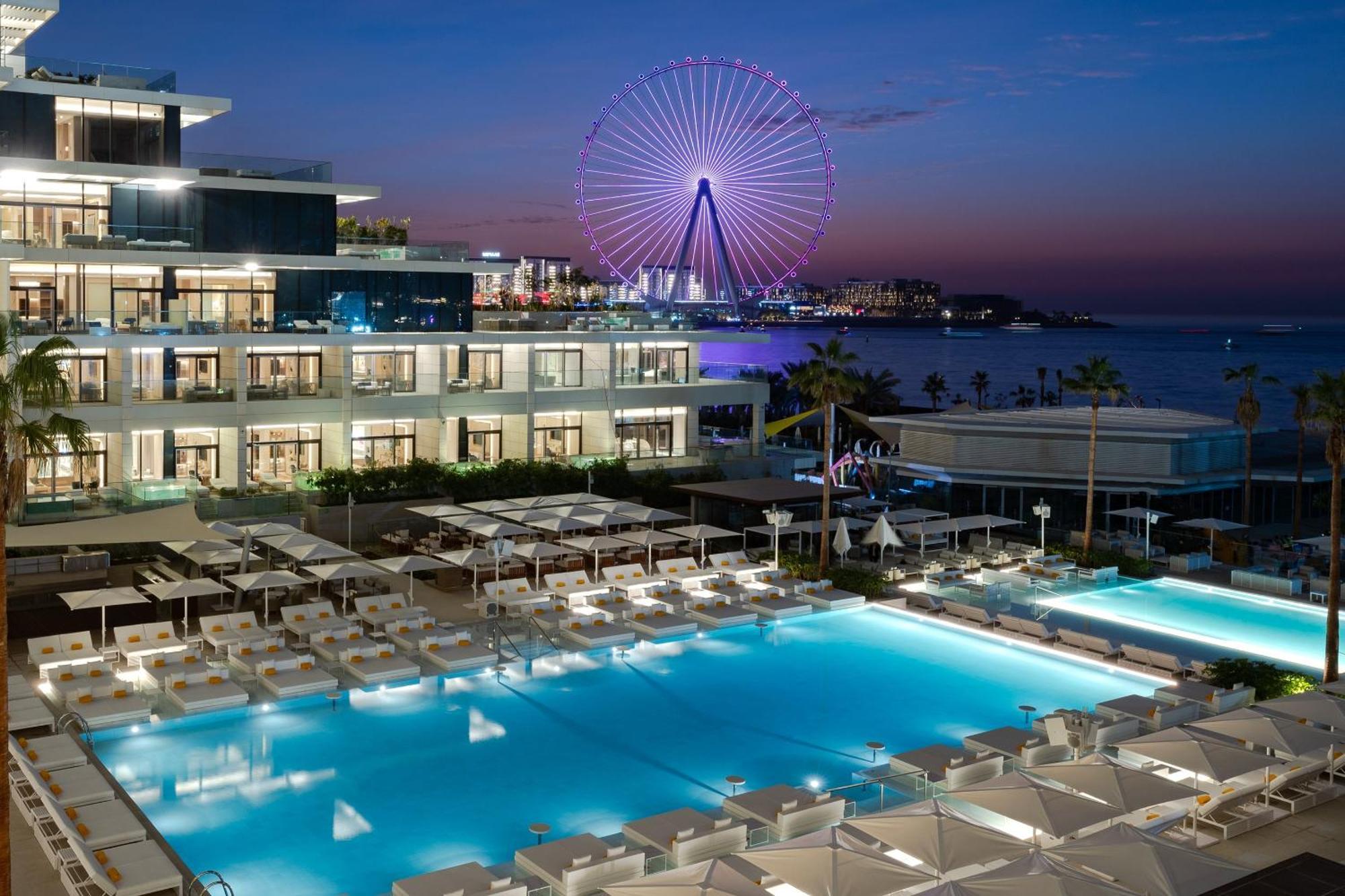 Five Luxe Hotel Dubai Exterior photo The Westin Athens